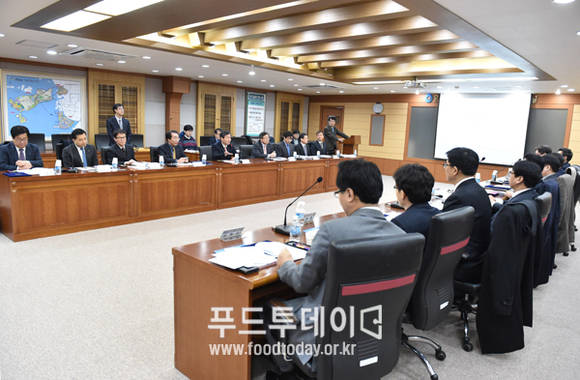 투자유치기획위원회