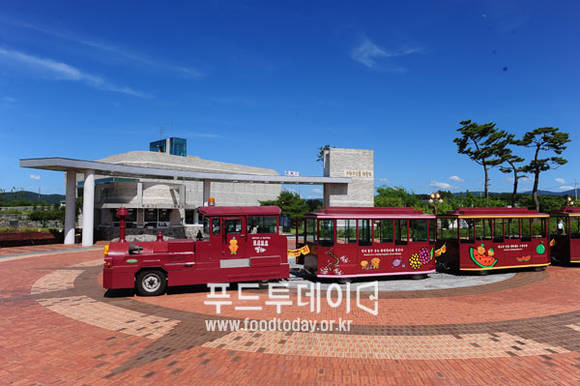 고창 고인돌 열차